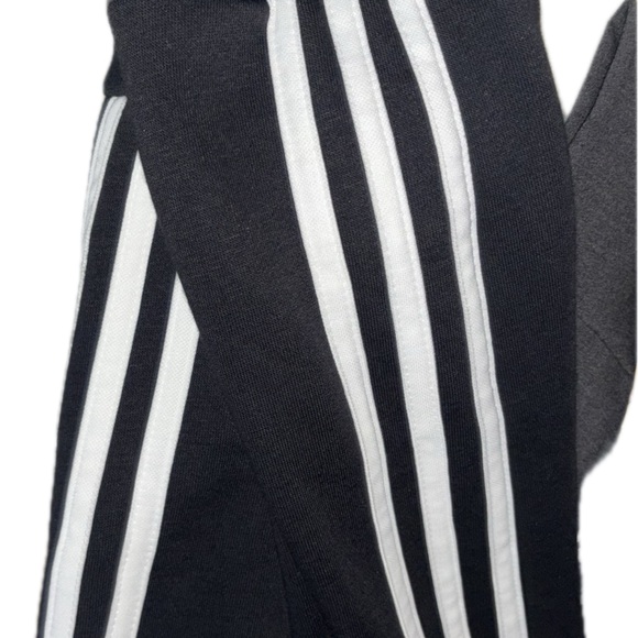 NWOT high waisted 3 stripe legs adidas small ladies joggers - Picture 9 of 14